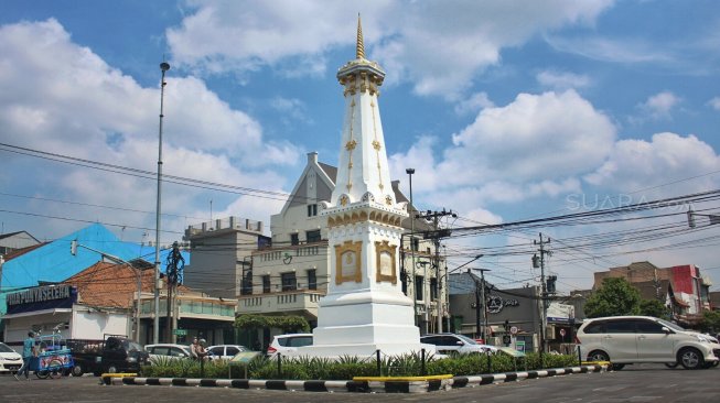 https://jogja.suara.com/read/2020/06/01/122000/jadi-ikon-kota-jogja-begini-sejarah-asal-muasal-tugu-pal-putih