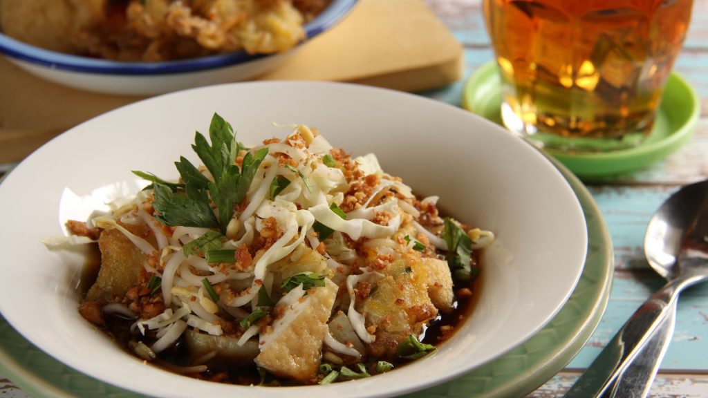Kupat Tahu Pojok