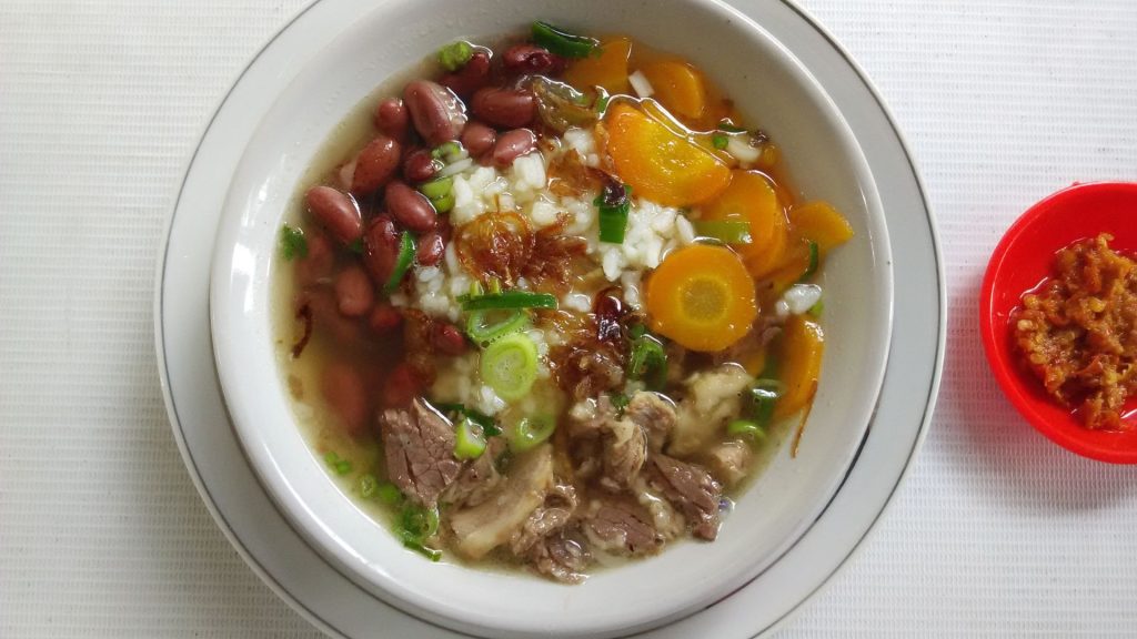 Senerek Bu Atmo Magelang – sop kacang merah segar